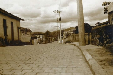 Foto: Caminhos do centro da cidade no início do século XIX. 